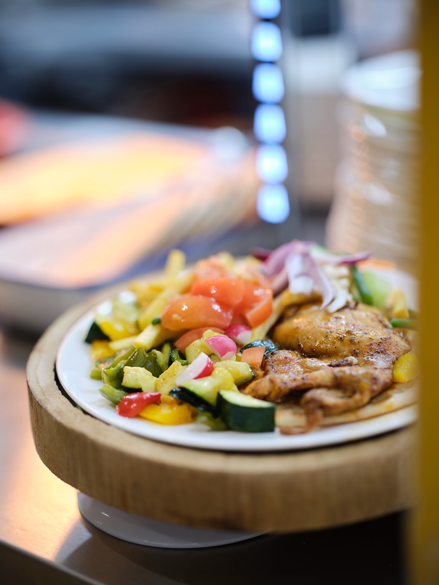Plate of food which links to the Sixth Form Menu
